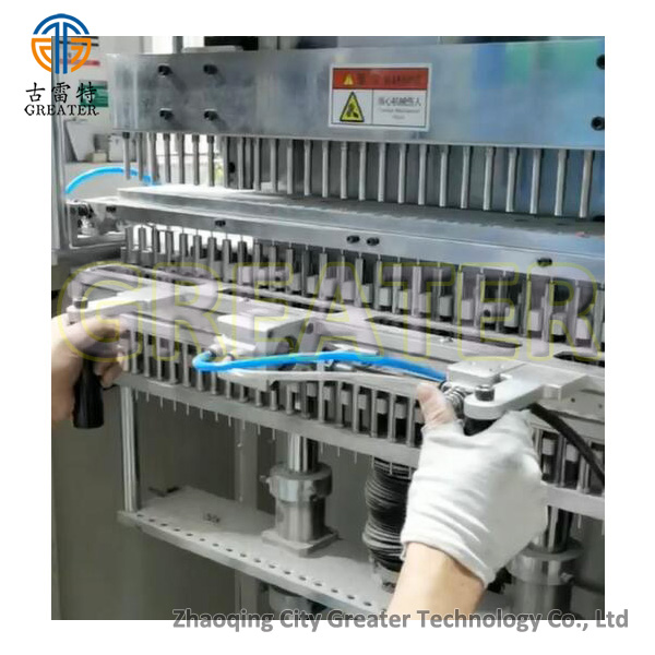 assembling machine for tubular heater