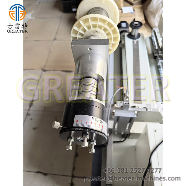 Mica sheet resistance wire winder