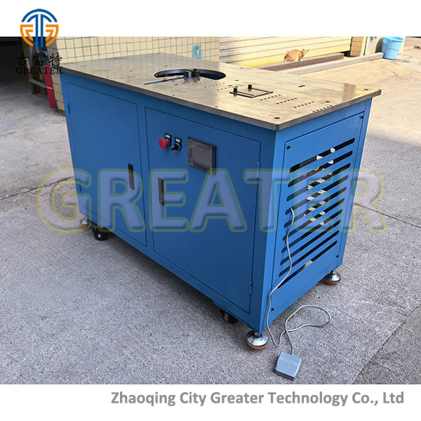 equipment for bending elements