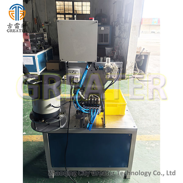 plug pin assembling machine